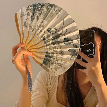 Handmade Vintage Bloom Folding Fan