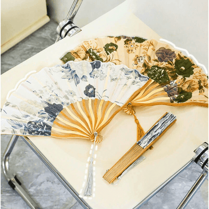 Handmade Vintage Bloom Folding Fan