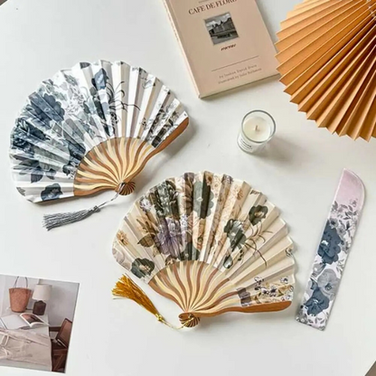 Handmade Vintage Bloom Folding Fan