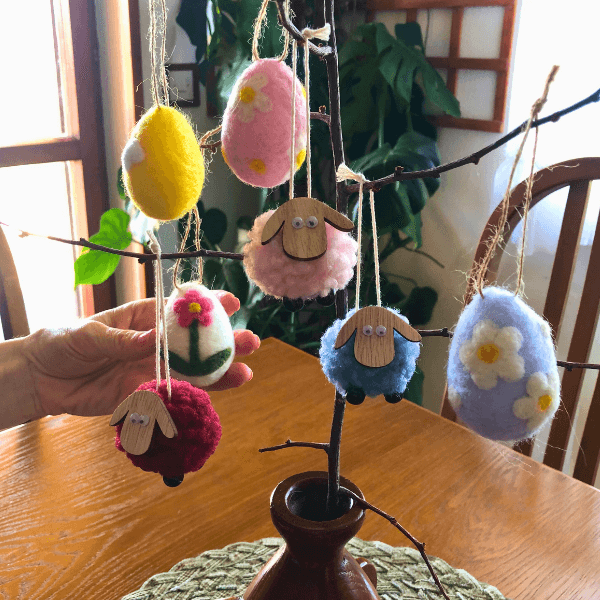 2025 Handmade Easter Flower Eggs, Bunnies, Birds & Lambs (2pcs pack)