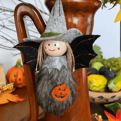 Smiling halloween witch dolls – for fun & spooky vibes
