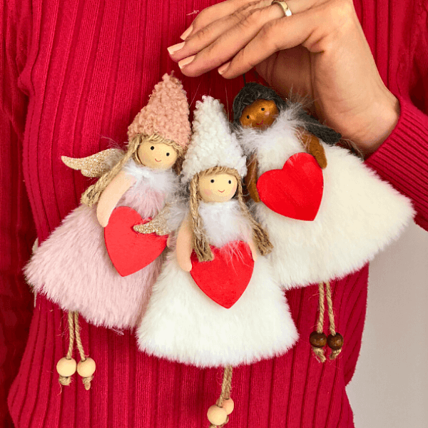 Angels with red heart – add your special name