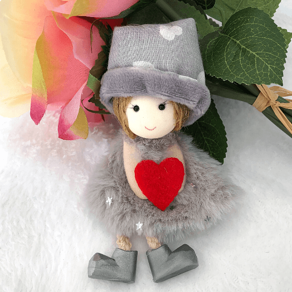 Handmade love dolls with heart