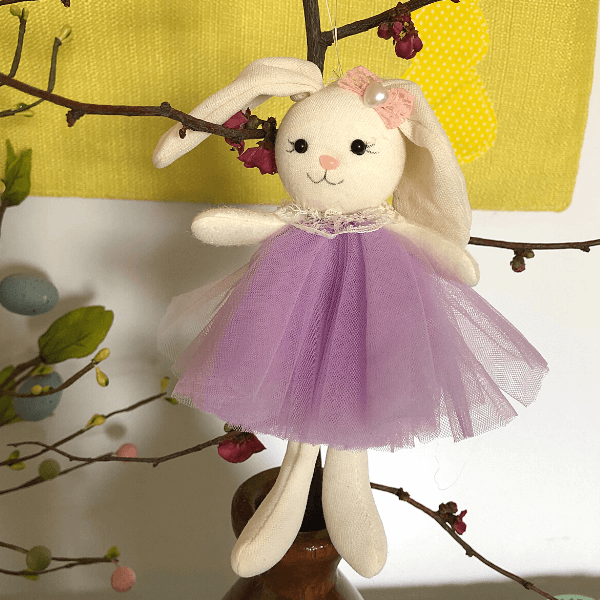 Handmade Easter bunnies – for joyful Easter memories