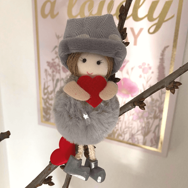 Handmade love dolls with heart