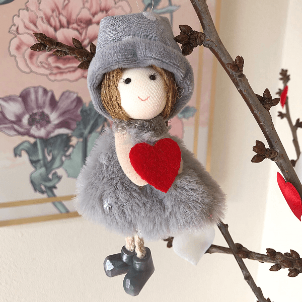 Handmade love dolls with heart